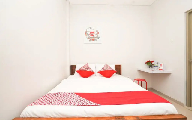 OYO Flagship 318 K1 UPN Rungkut Madya