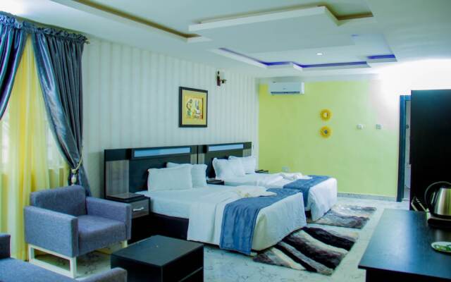 GPinnacle Suites