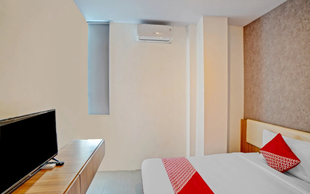 Super OYO 90559 Gamacity Residence