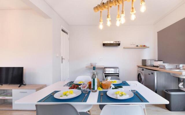 AMIS Apartments