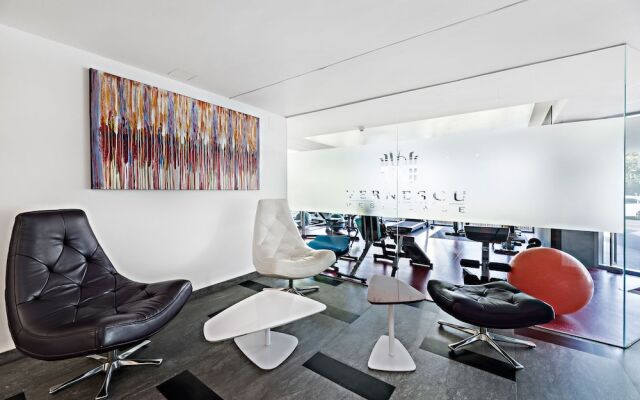 Vernescu Luxury Residence