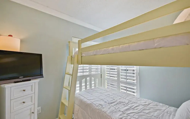 Inlet Reef 408 4 Bedroom Condo by RedAwning