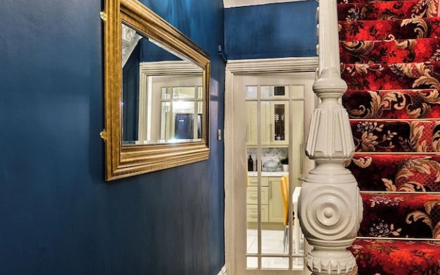 Charming Cardiff Home With Private Parking & Modern Amenities