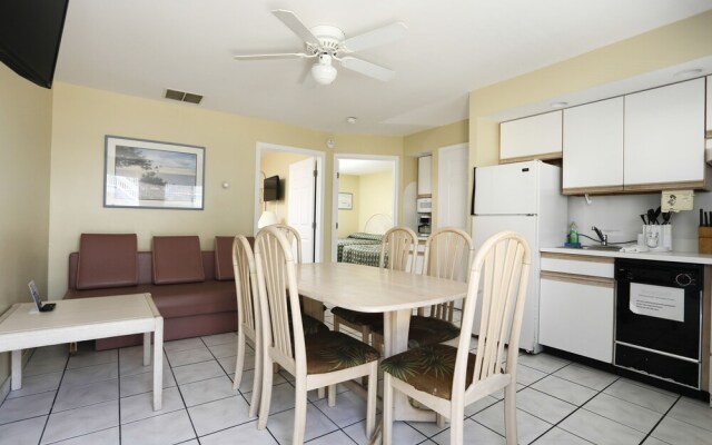 Riviera Resorts & Suites