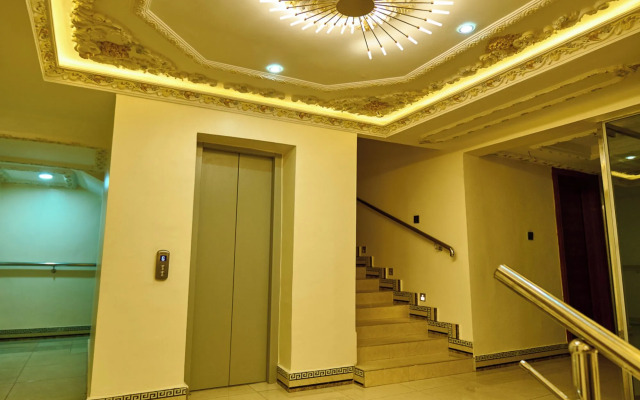 Double D Luxury Apartments