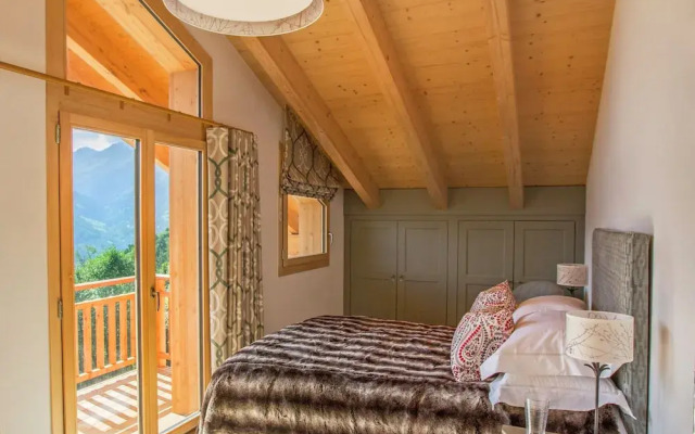 Unique Holiday Home in Heremence in the ski Area