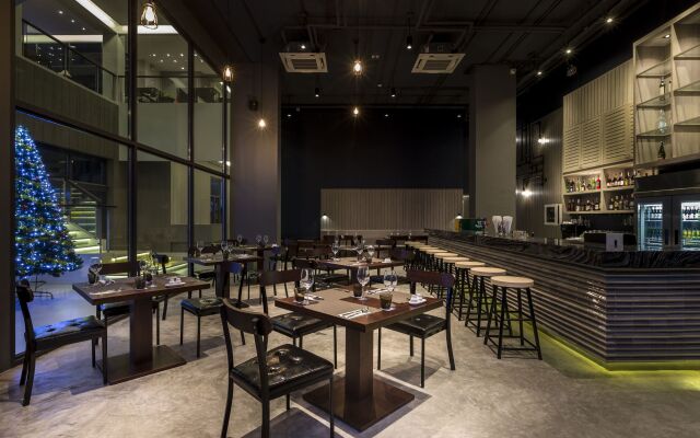 Hotel Ikon Phuket