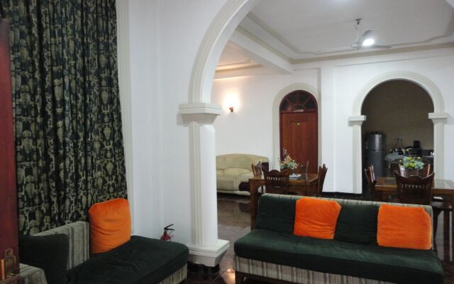 Forest Villa Hotel