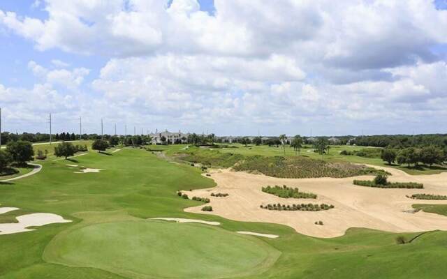 Condo Centre Court Supreme 3 Bedroom Reunion