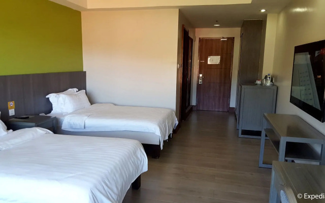 Newtown Plaza Hotel