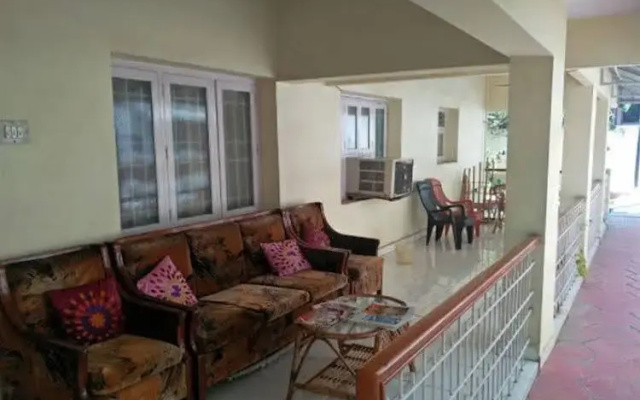 Tower Residency By OYO Rooms