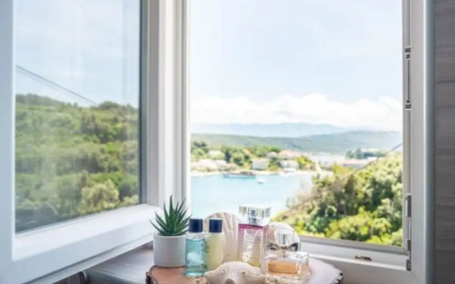 Barbara - Steps From the Beach - A4