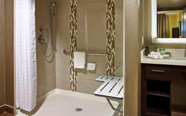 Homewood Suites by Hilton Hamilton, Ontario, Canada