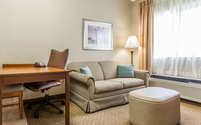 Candlewood Suites Charleston Mt Pleasant, an IHG Hotel