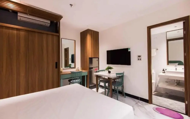 Luxe Paradise Suites Hotel Hoang Cau