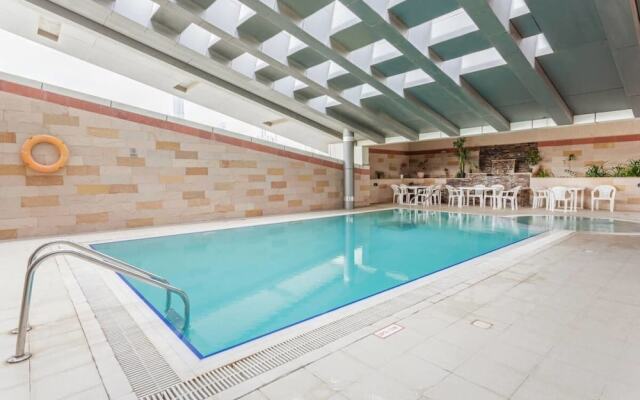 Canal Views Spacious Apartment in Business Bay