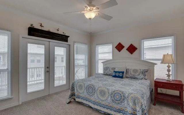 Spinnaker Pointe Unit 3B
