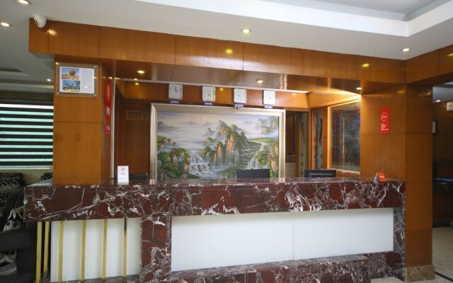 Priyadarshini Park