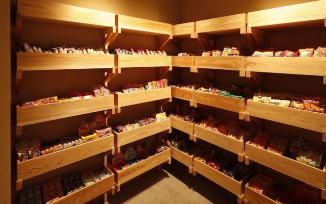 TRIP POD FUKUOKA -snack & bed- - Hostel