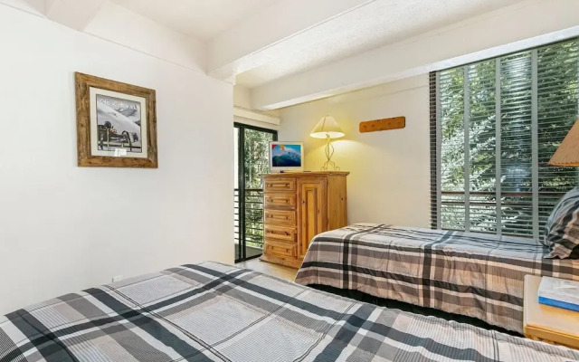 311 Vail International - 2 Br Condo