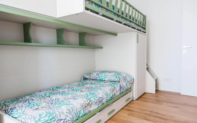 Calabona's promenade apartment