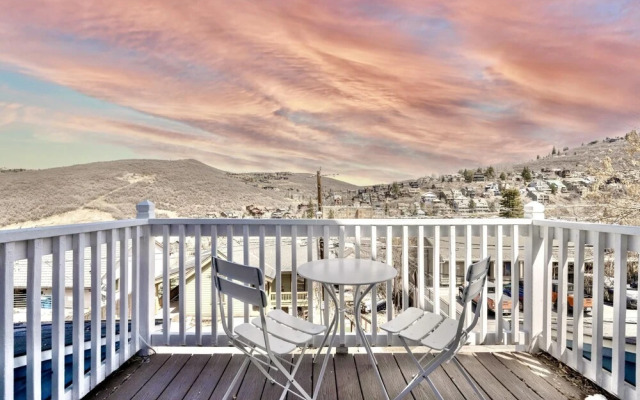 Woodside Ave in Park City