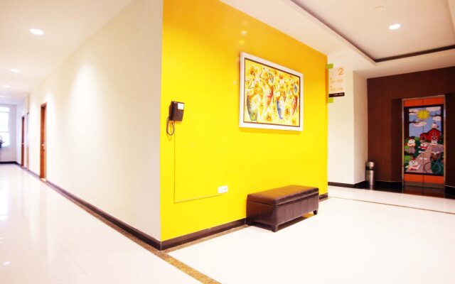 Avira Hotel Makassar