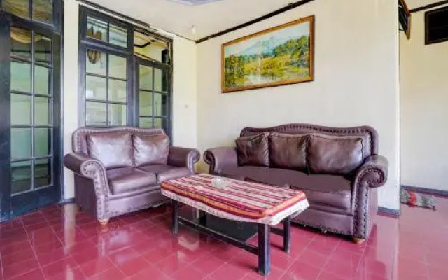 OYO 90127 Hotel Mataram Cianjur