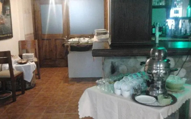Kirkpinar Yesil Hotel