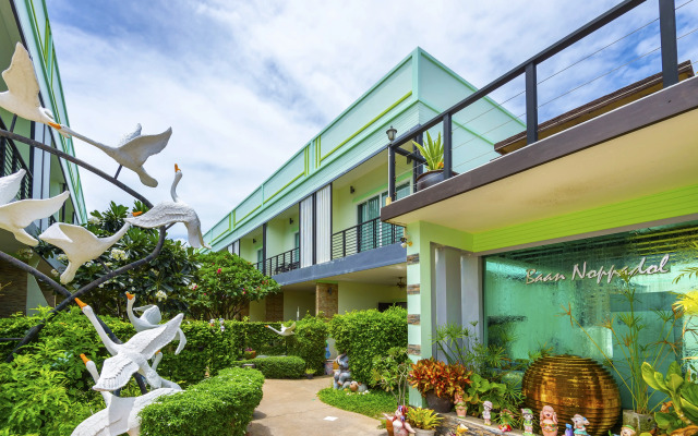 OYO 242 Baan Noppadol Hua Hin Resort