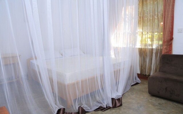 Adonai Guest House - Hostel