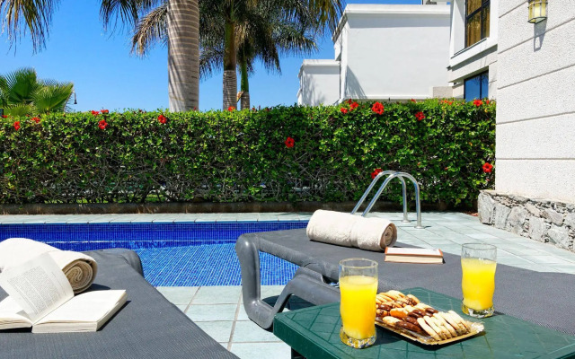 Sunshine Villas