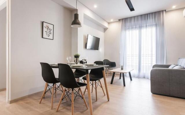 Piraeus Deluxe 2BDR Apt - near metro and port