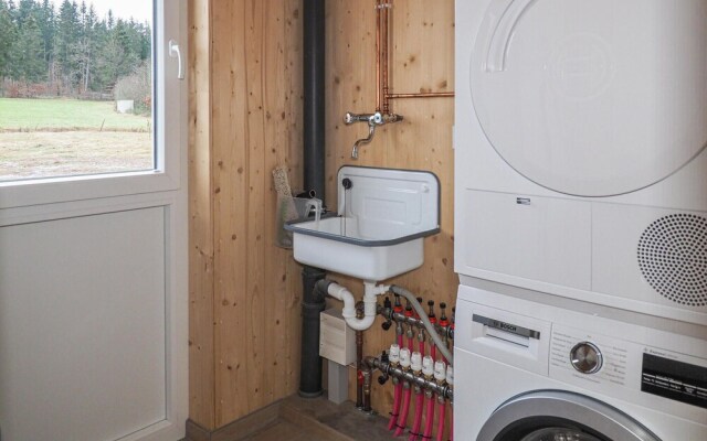 Stunning Home in Bitburg-prüm With 3 Bedrooms, Sauna and Wifi