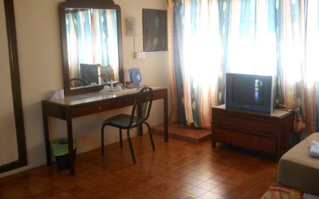 Bougainvilla Resort