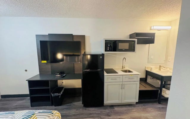 Studio 6 Southgate, Mi - Detroit