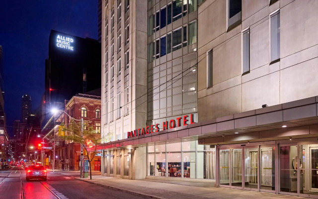 Pantages Hotel Downtown Toronto