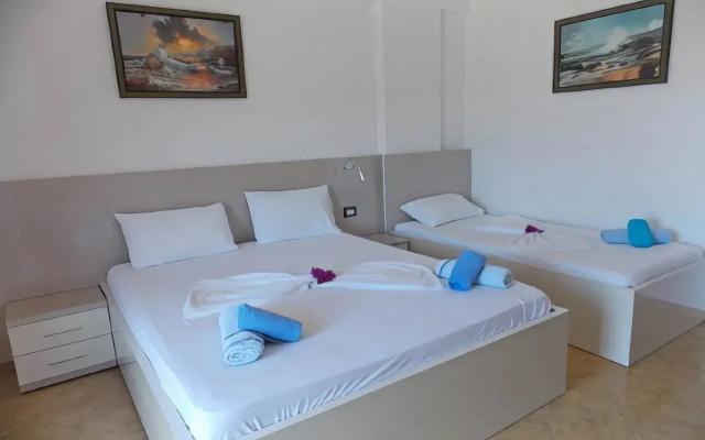Hotel Mucobega 2