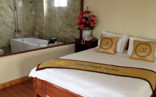 Viet Village Hotel & Travel