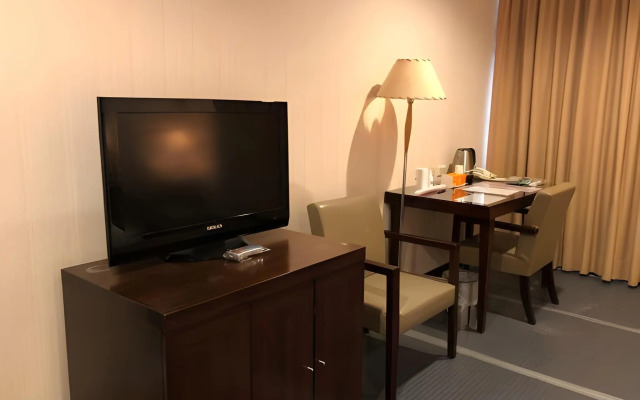 Champion Hotel (Quarantine Hotel)