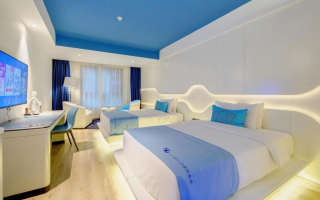 Lanou Hotel (Nanchang tengwangge bayigan subway station store)