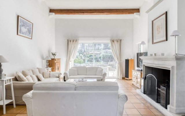 Premium Villa in Callian with Private Pool, Côte d'Azur