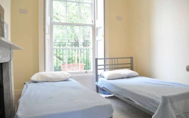 Elegant 2 Bedroom Apartment In Canonbury