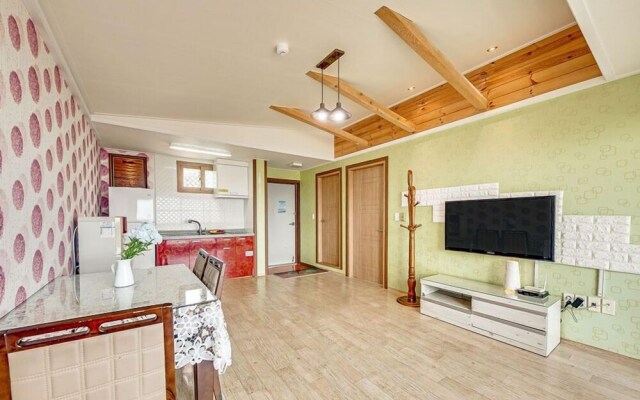 Yeongdeok Sea Village Pension