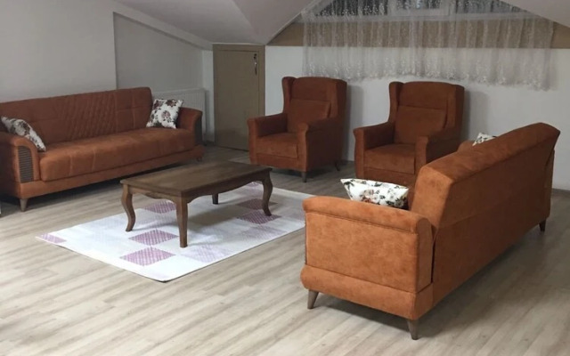 Triton Apart Otel