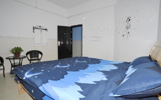 Surfing Youth Hostel