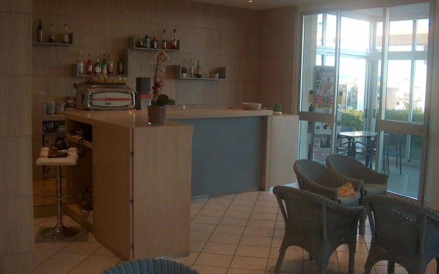 Hotel Trevi