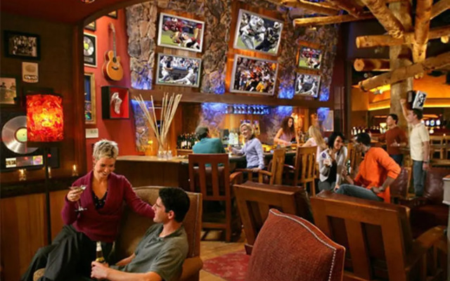 Silverton Casino Lodge - Newly Renovated