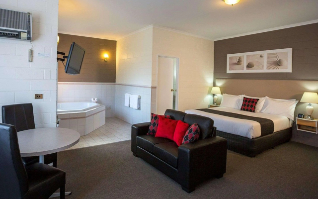 Comfort Inn & Suites King Avenue