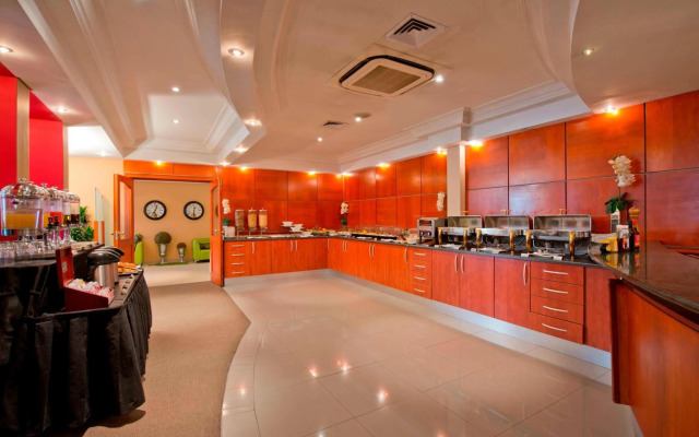 Protea Hotel by Marriott Windhoek Furstenhof